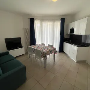 villa-marina-caorle.hotelinveneto.com/