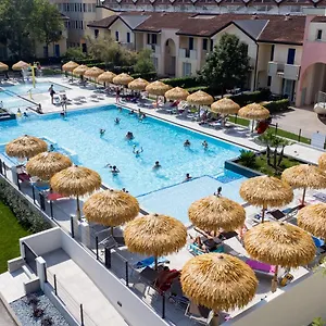 quercia-lido-altanea.hotelinveneto.com/